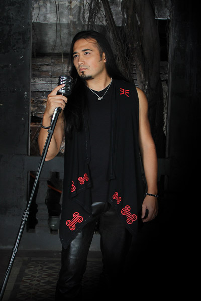 AL, cantante, guitarrista y lider de Rockpango